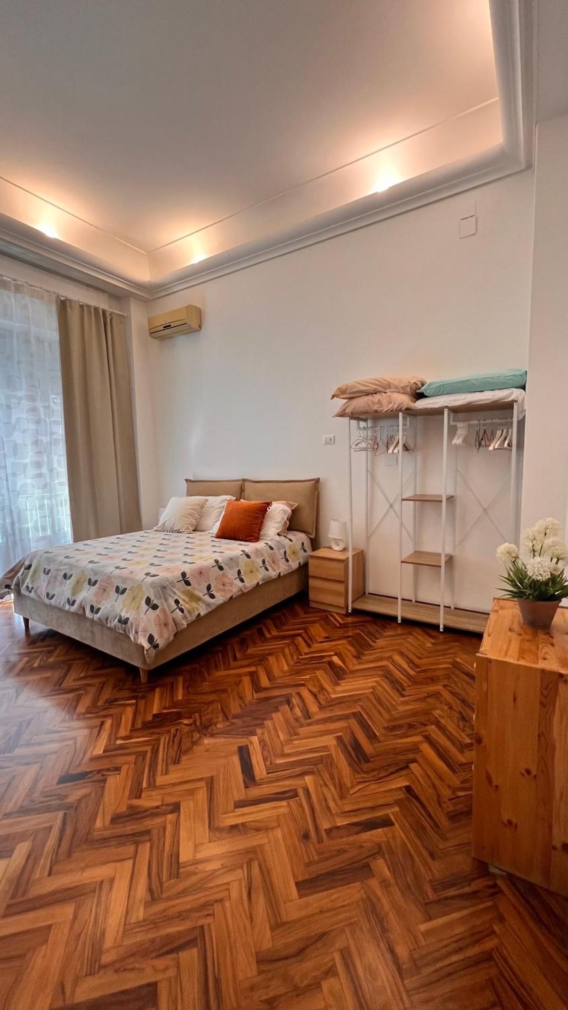 Appartamento Kasa Porto Palermo Esterno foto
