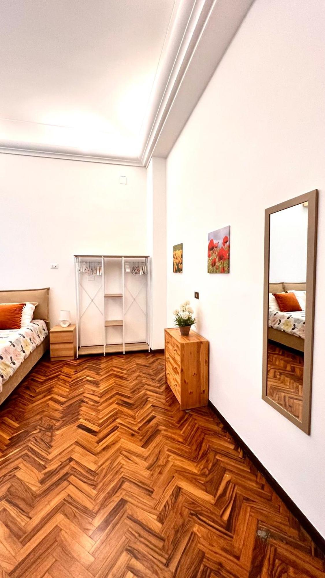 Appartamento Kasa Porto Palermo Esterno foto